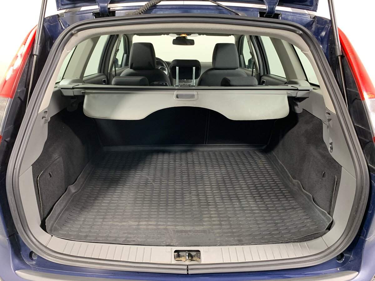 Ford Focus, 2010 Фото №19