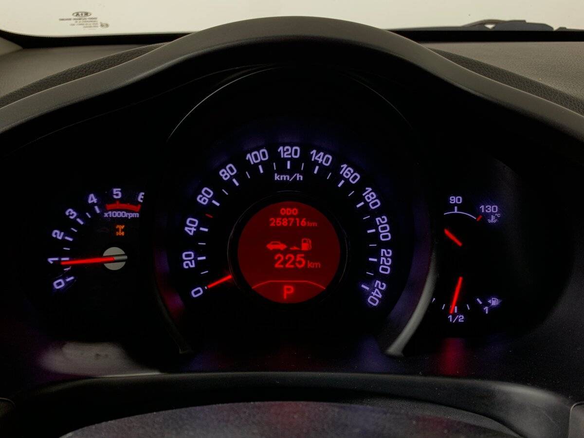 Kia Sportage, 2011 Фото №14