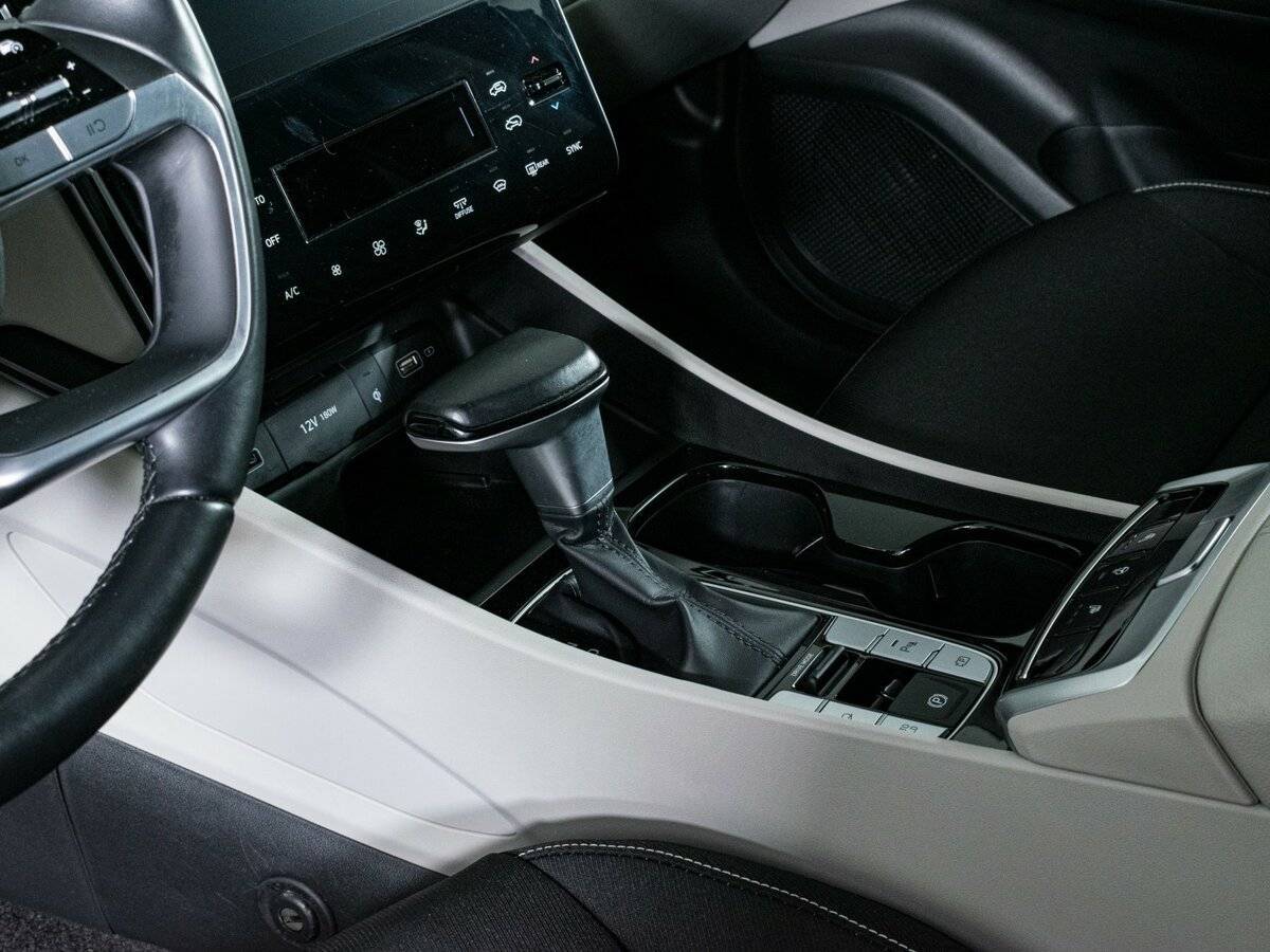 Hyundai Tucson, 2022 Фото №16