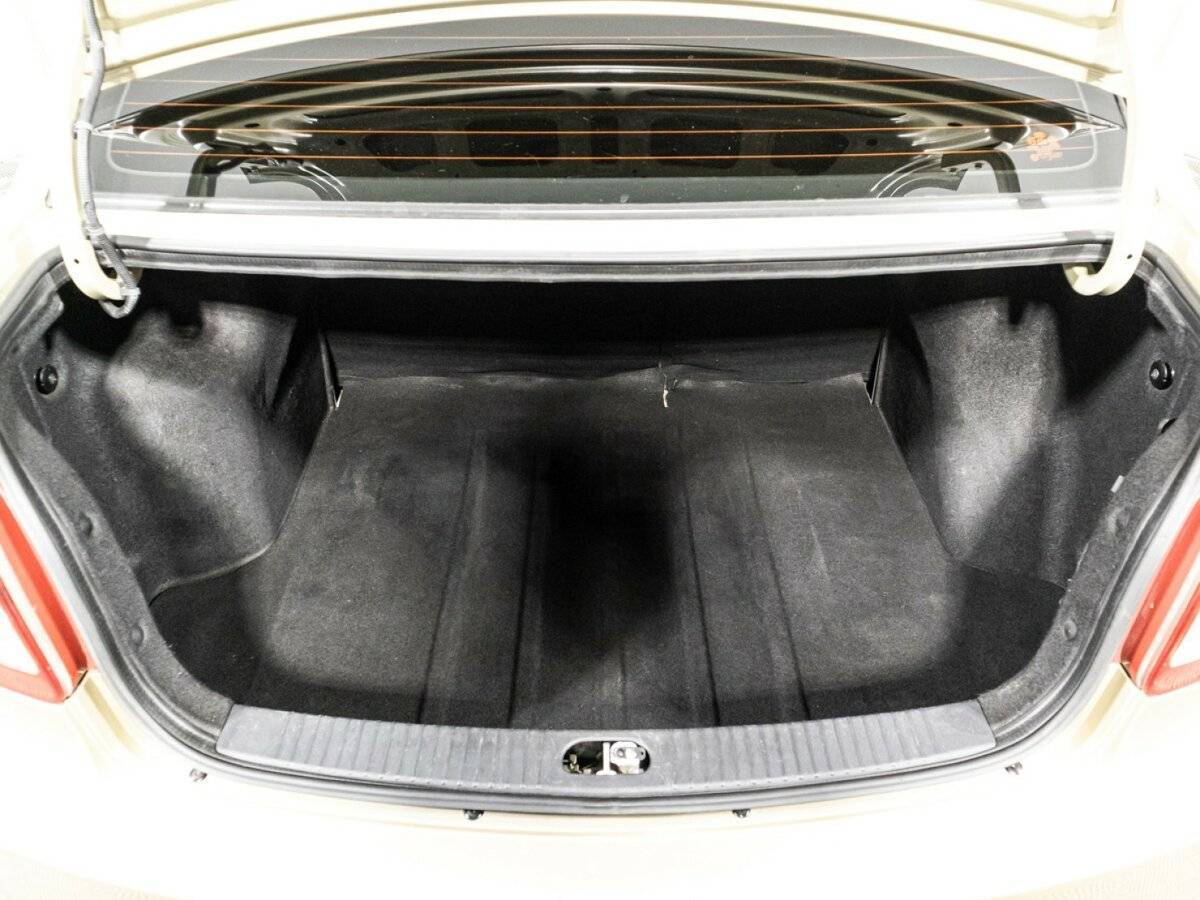 Kia Rio, 2010 Фото №16