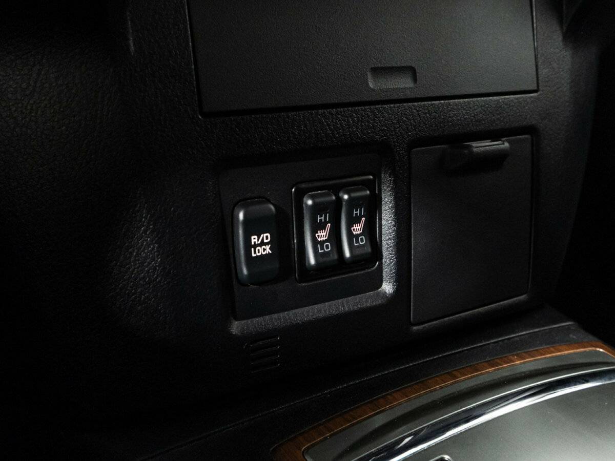 Mitsubishi Pajero, 2007 Фото №22