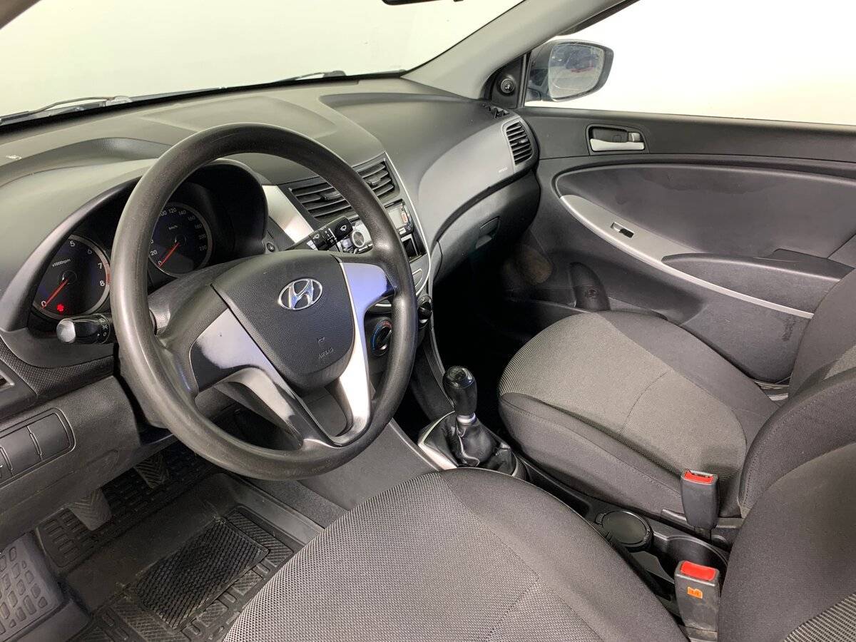 Hyundai Solaris, 2011 Фото №11