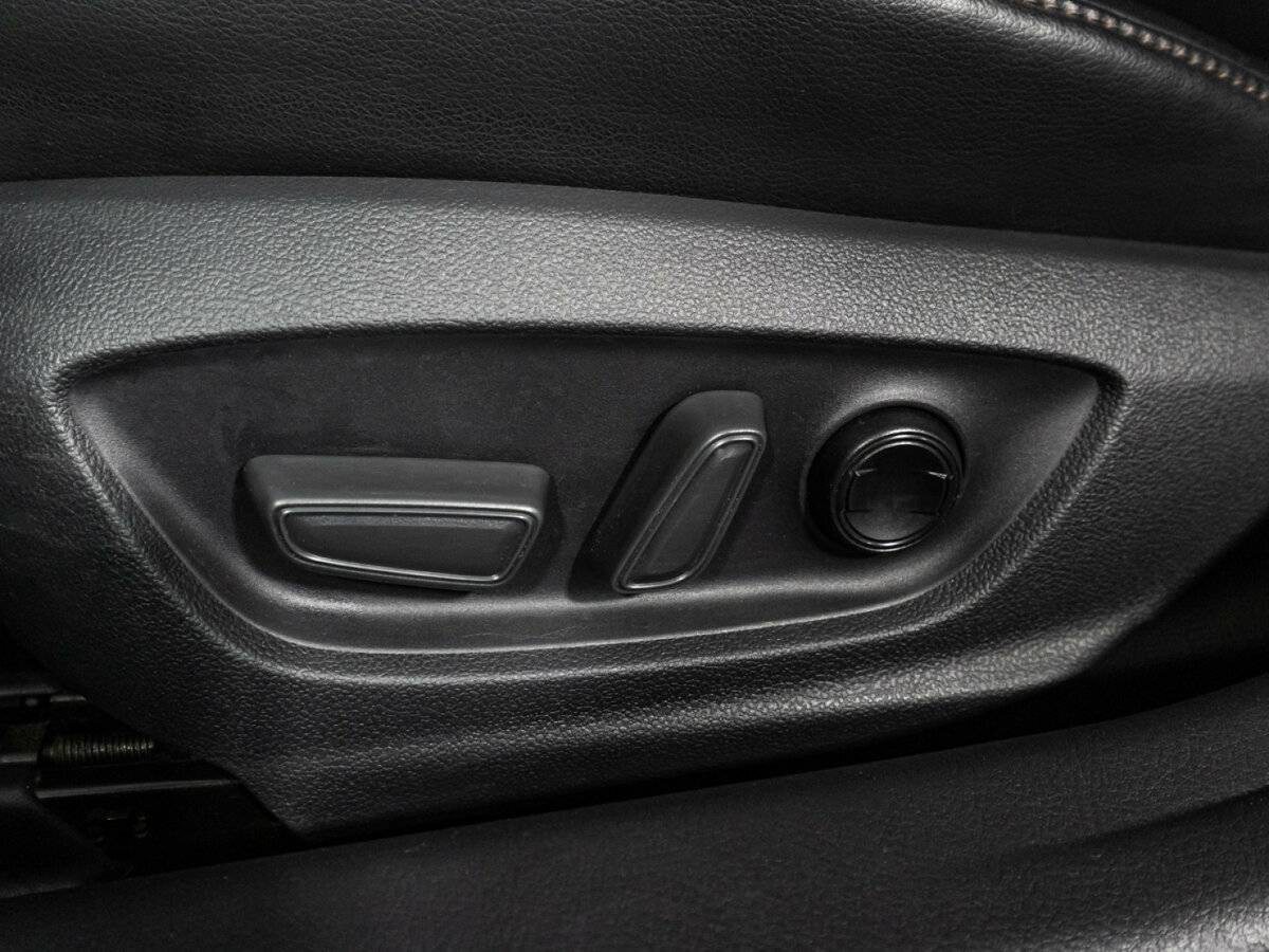 Toyota Camry, 2022 Фото №19