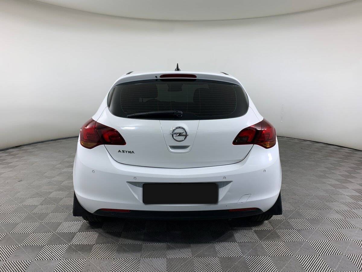 Opel Astra, 2011 - 186 000 км. | Фото №6