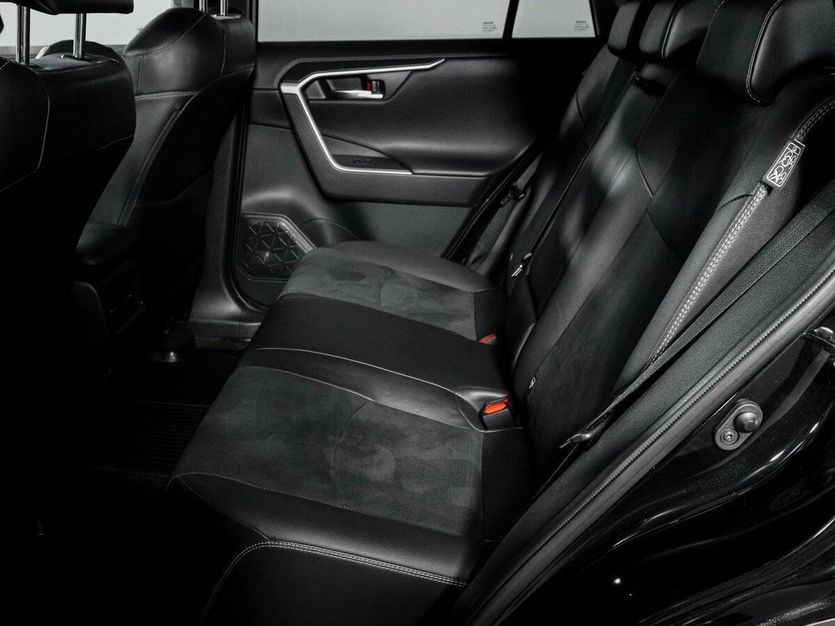 Toyota RAV4, 2021 Фото №10