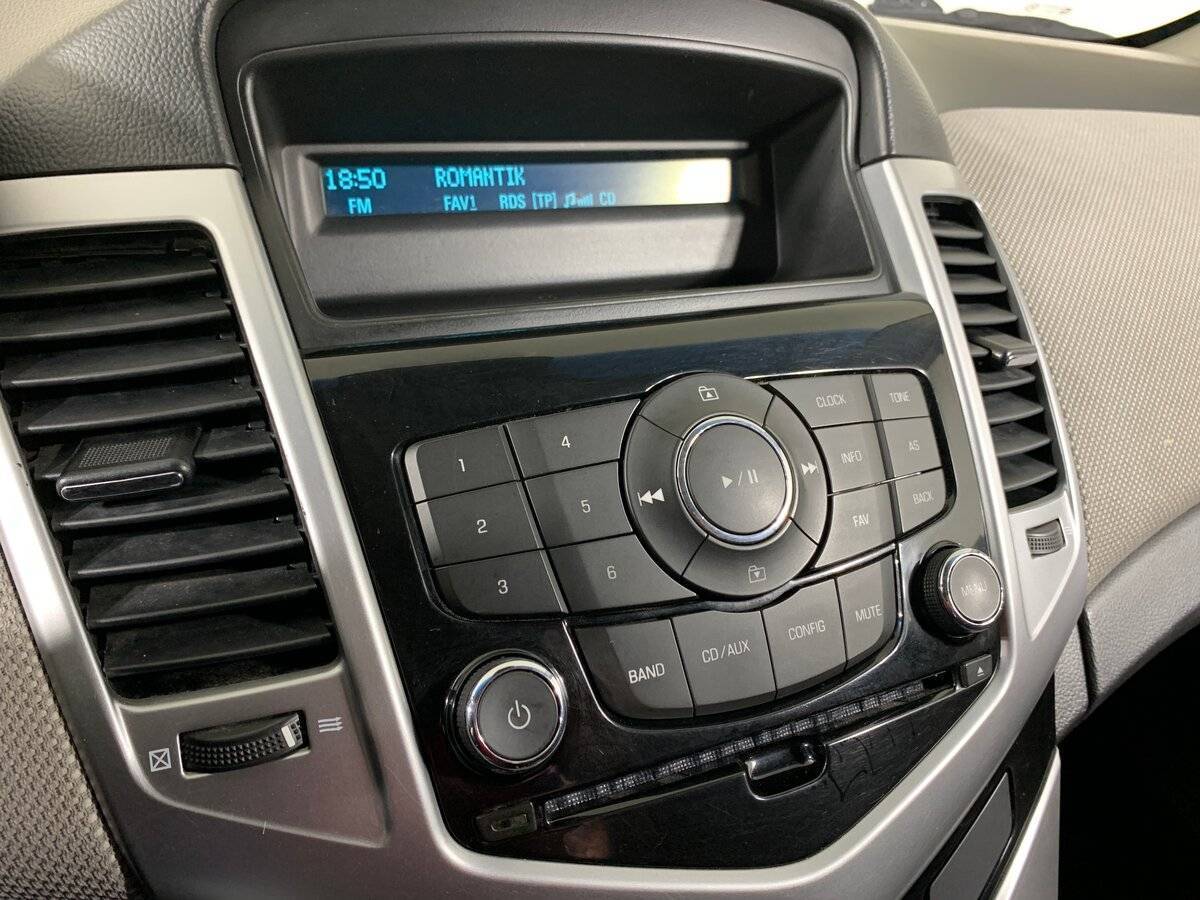 Chevrolet Cruze, 2011 Фото №15