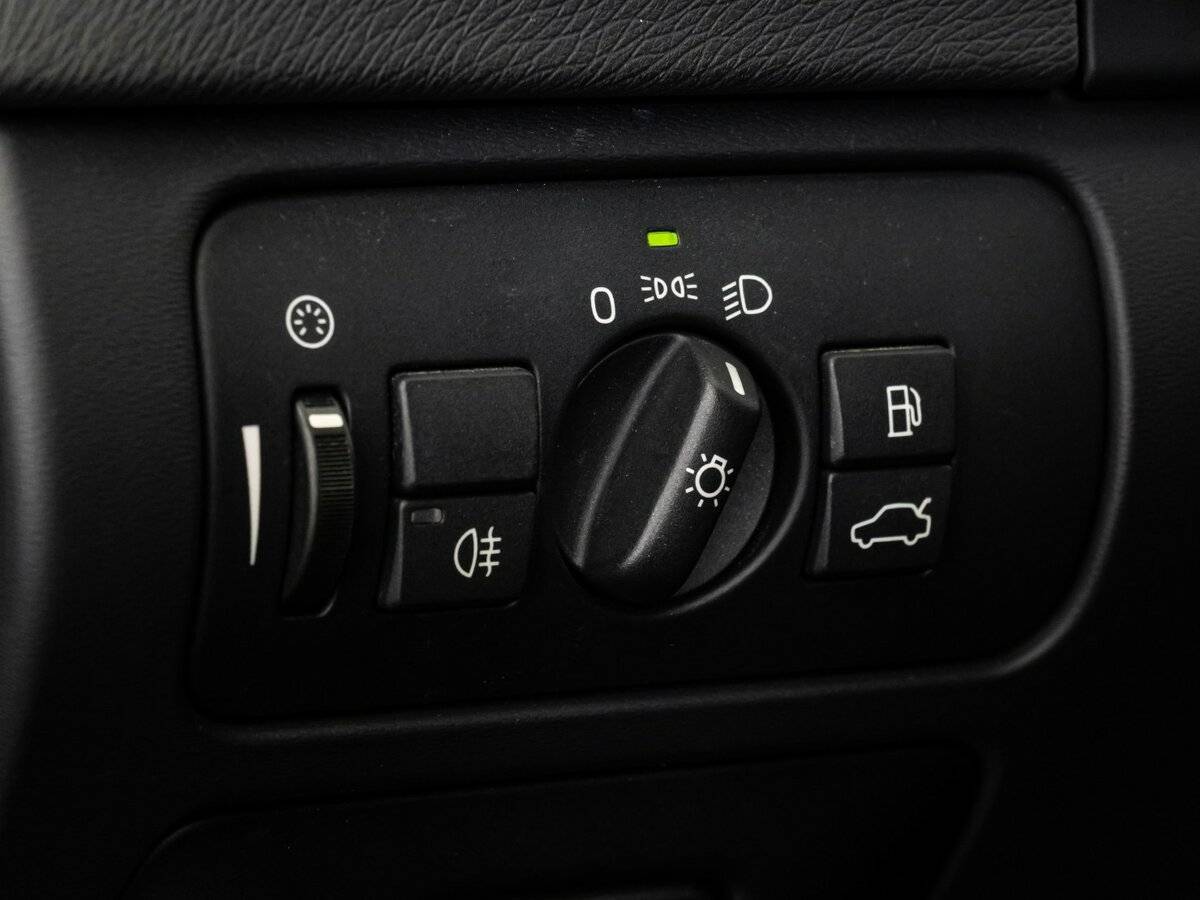 Volvo S60, 2011 Фото №18