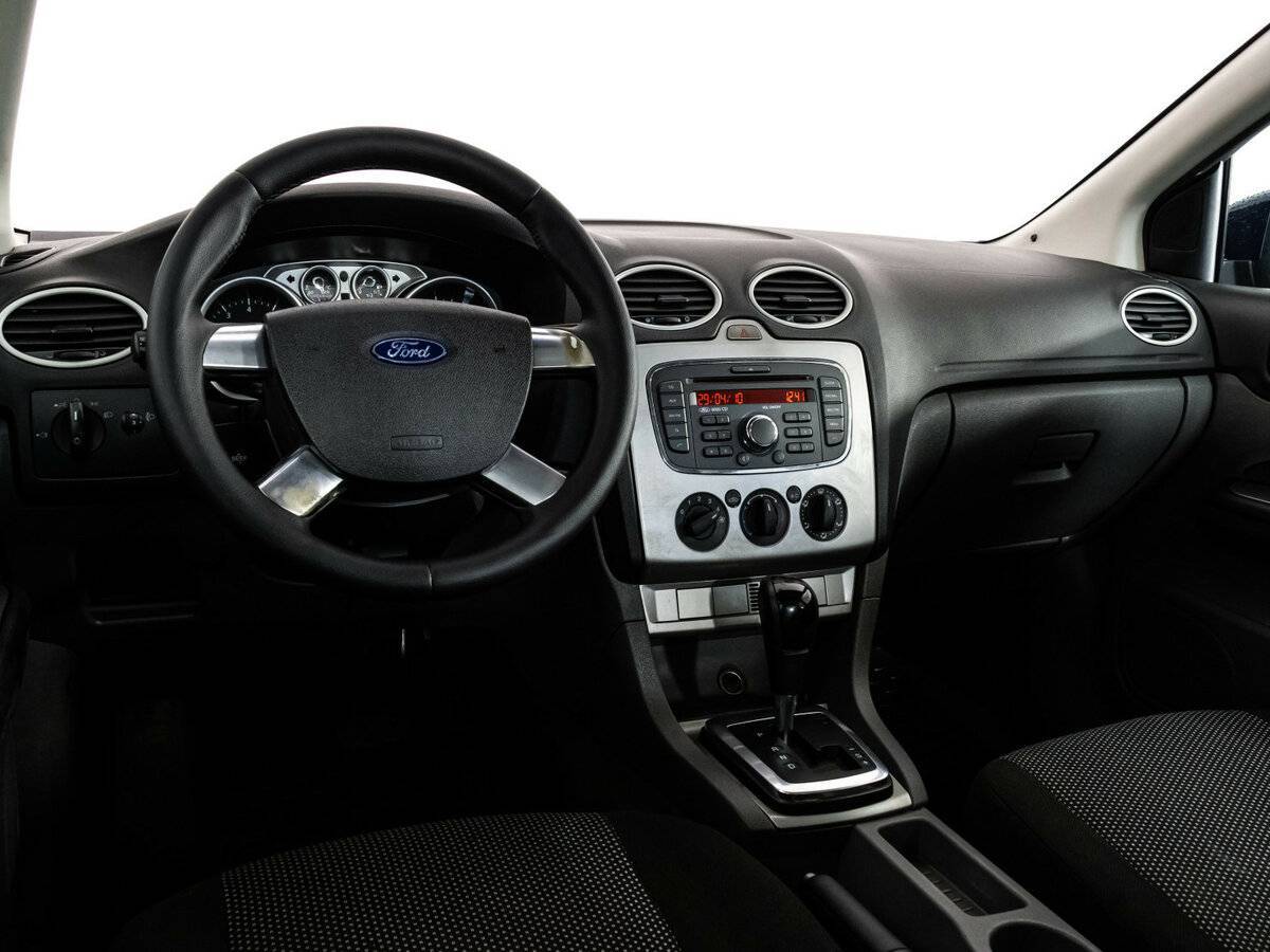 Ford Focus, 2010 Фото №9