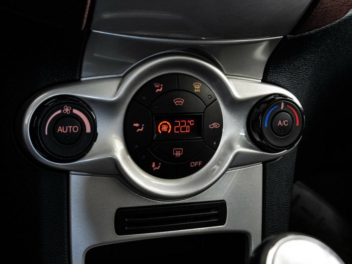 Ford Fiesta, 2008 Фото №11