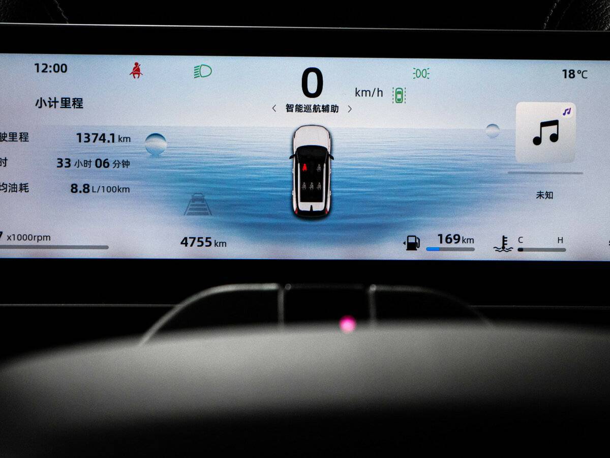 Geely Atlas, 2023 Фото №11