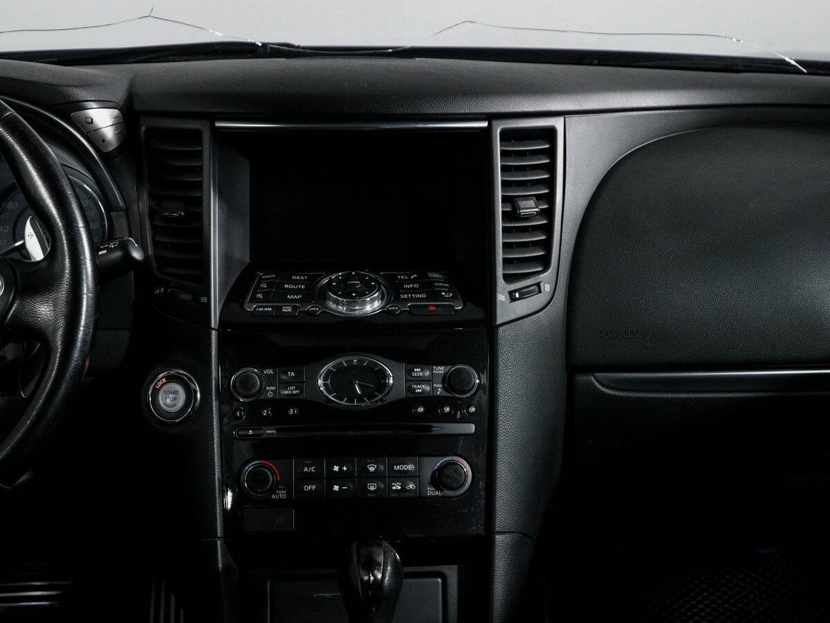 Infiniti FX37, 2012 Фото №13