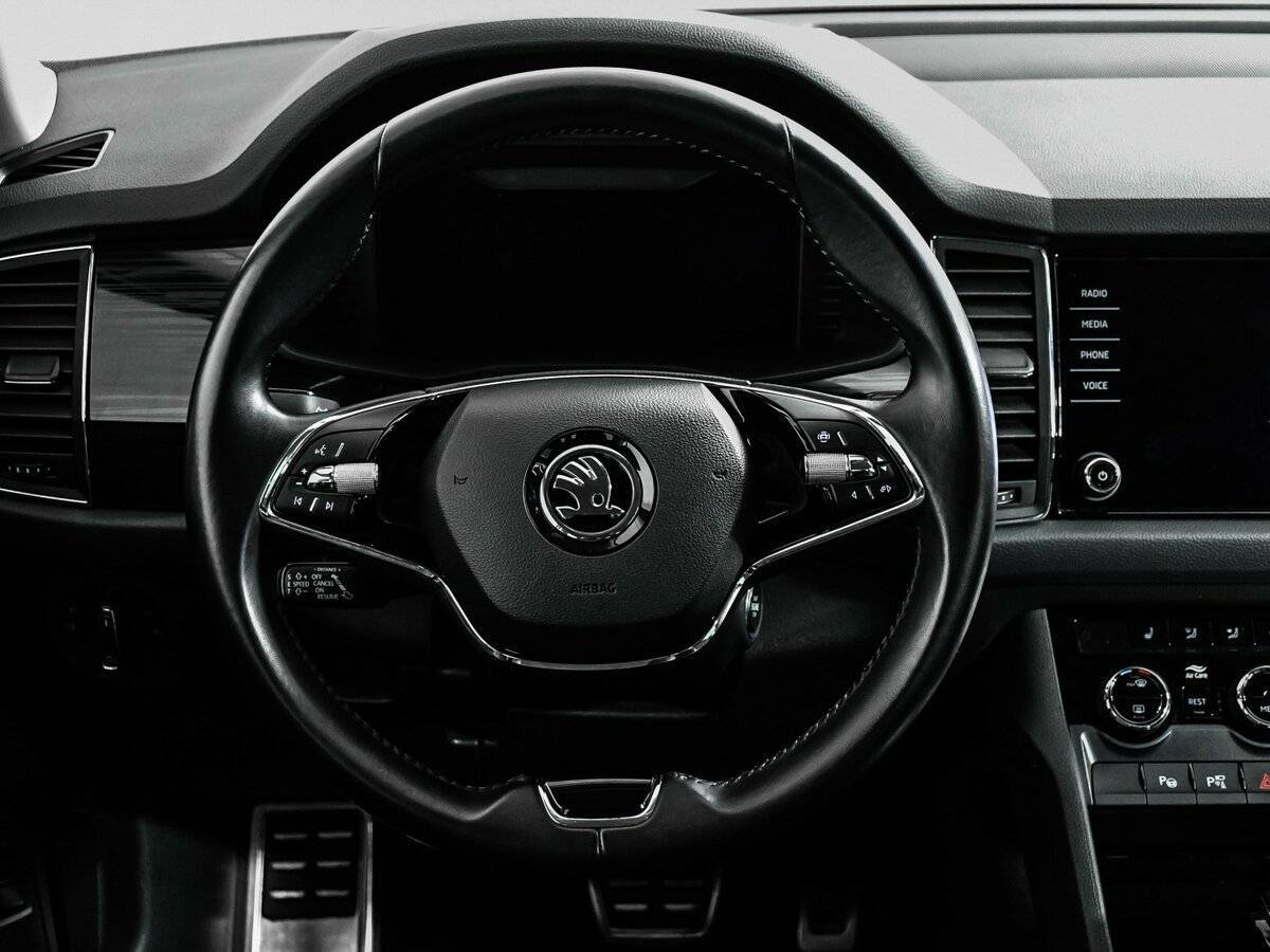 Skoda Kodiaq, 2021 Фото №12