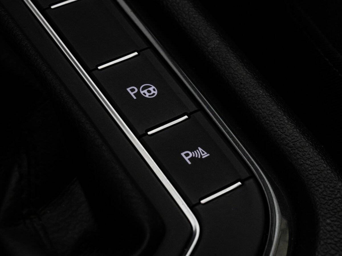 Volkswagen Tiguan, 2017 Фото №19