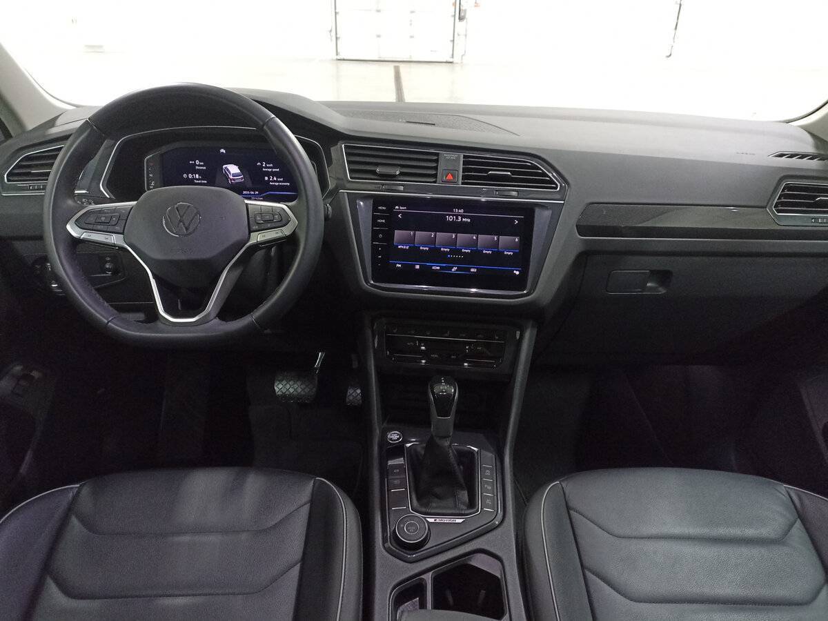 Volkswagen Tiguan, 2022 Фото №14