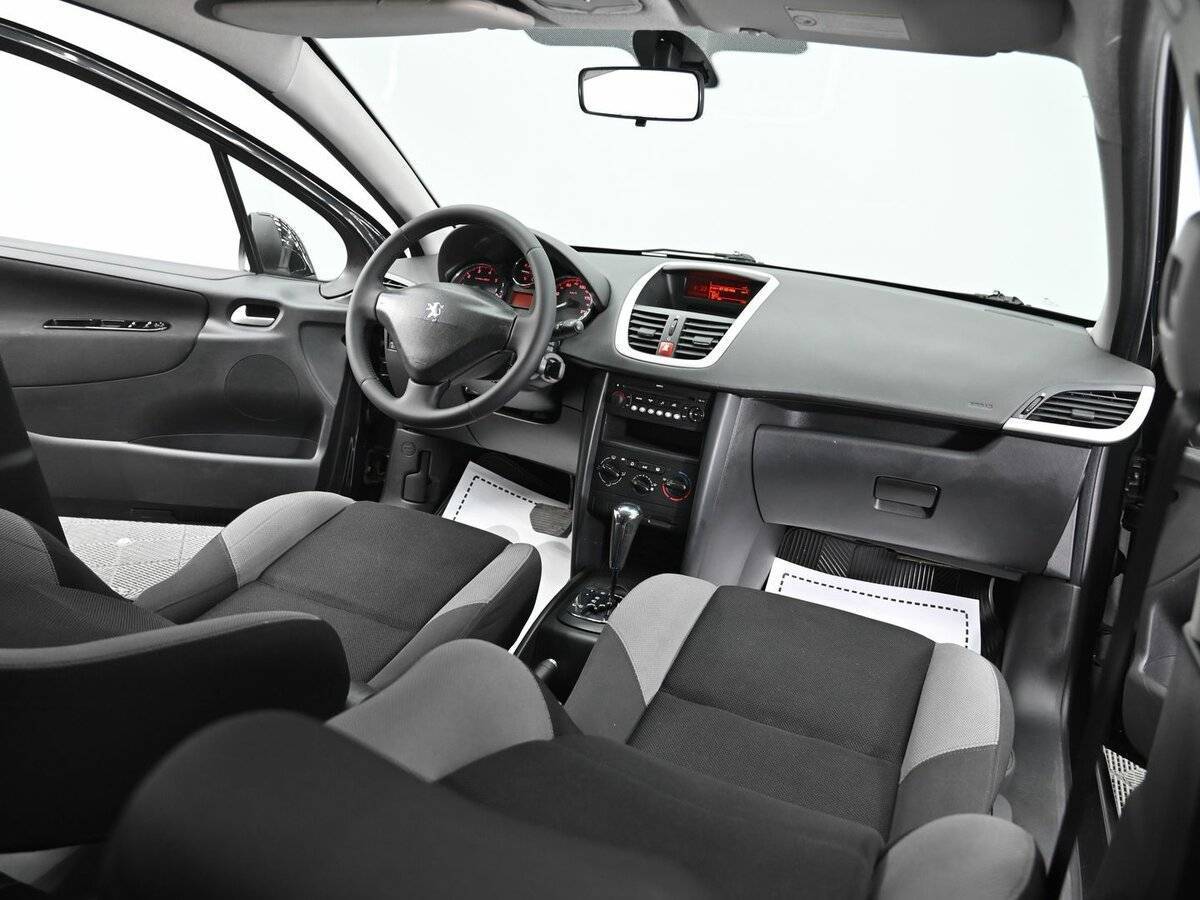 Peugeot 207, 2008 Фото №13