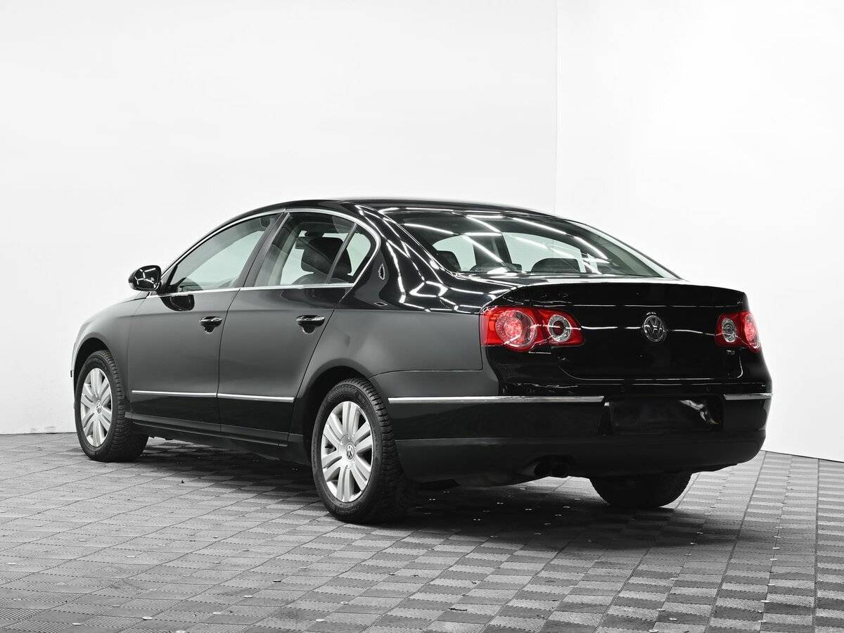 Volkswagen Passat, 2010 Фото №3