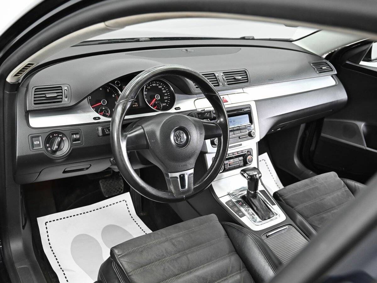 Volkswagen Passat, 2010 Фото №7