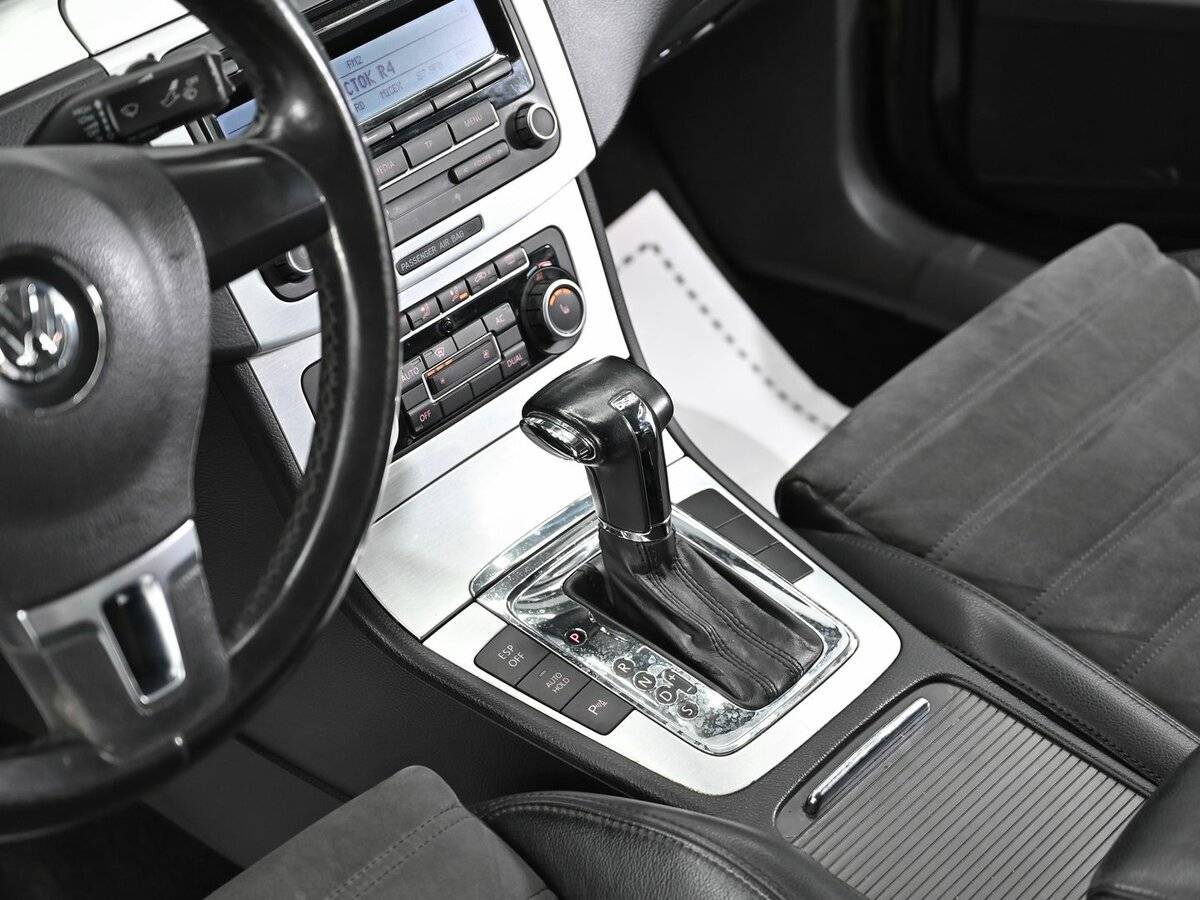 Volkswagen Passat, 2010 Фото №10