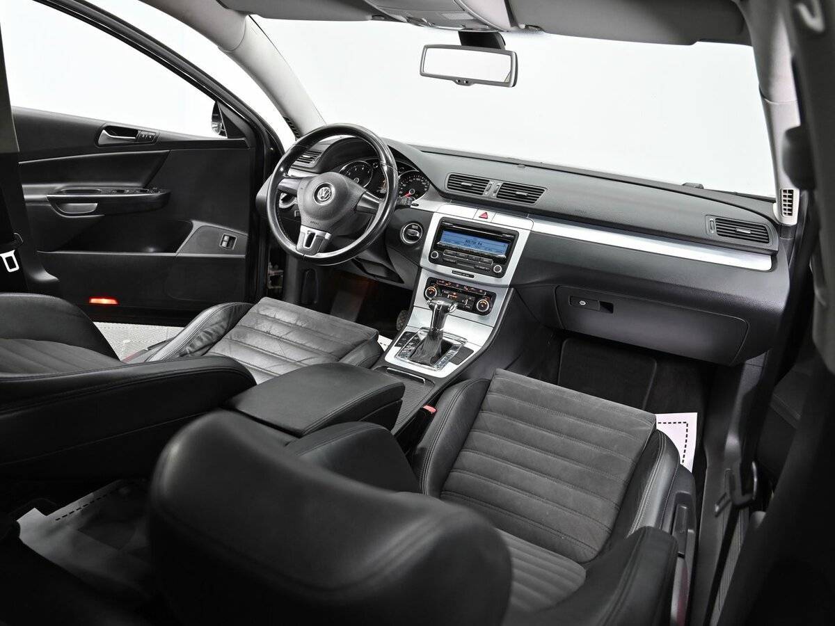 Volkswagen Passat, 2010 Фото №11