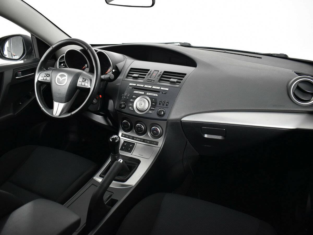 Mazda 3, 2011 Фото №9