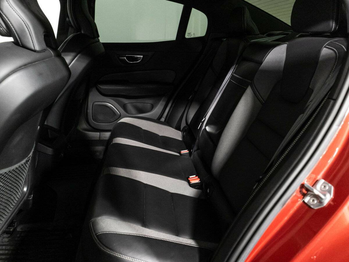 Volvo S60, 2019 Фото №10
