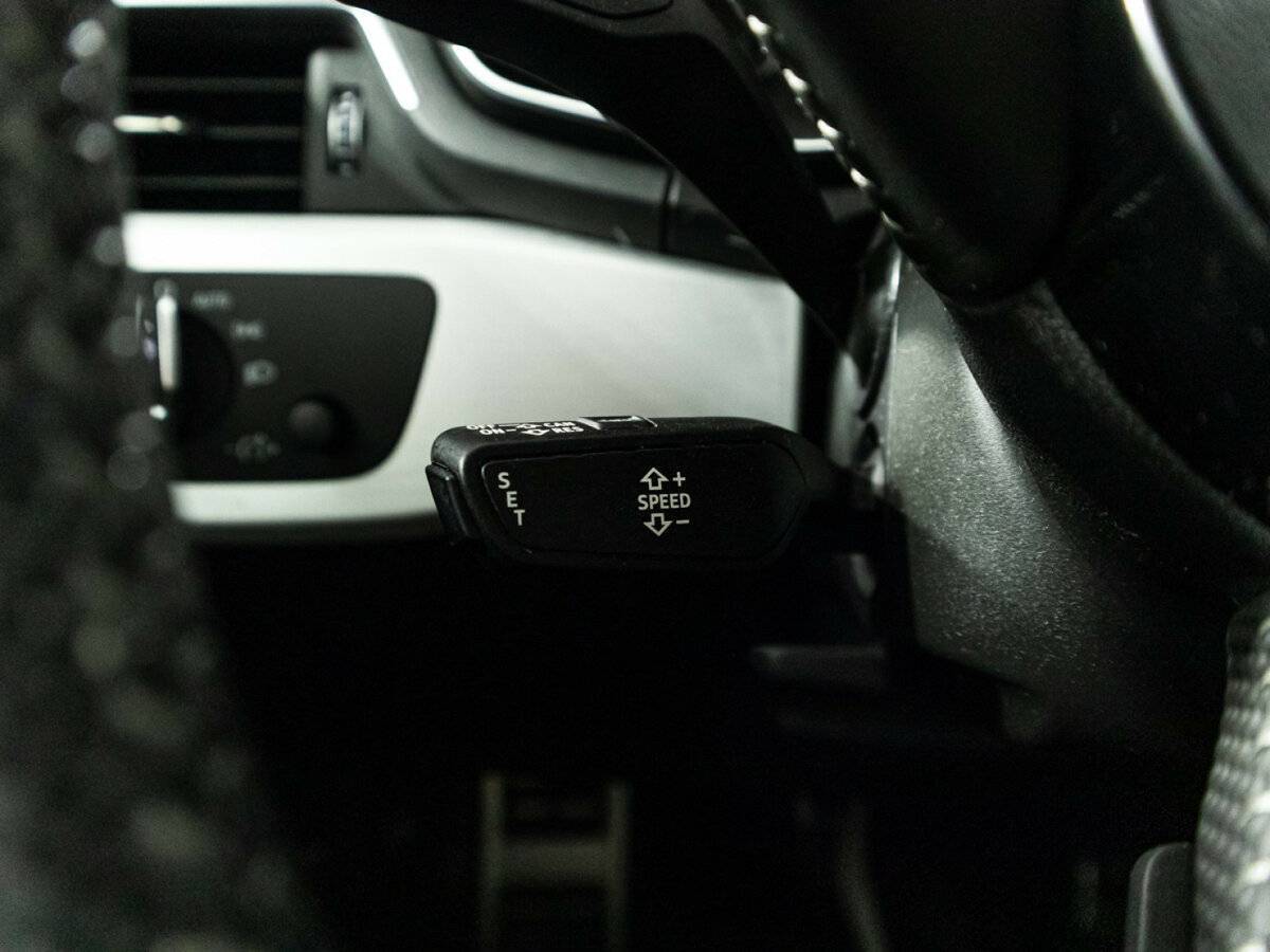 Audi A4, 2019 Фото №21