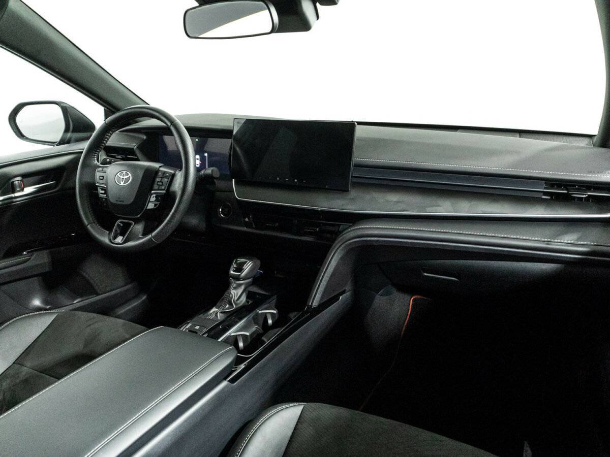 Toyota Camry, 2024 Фото №9