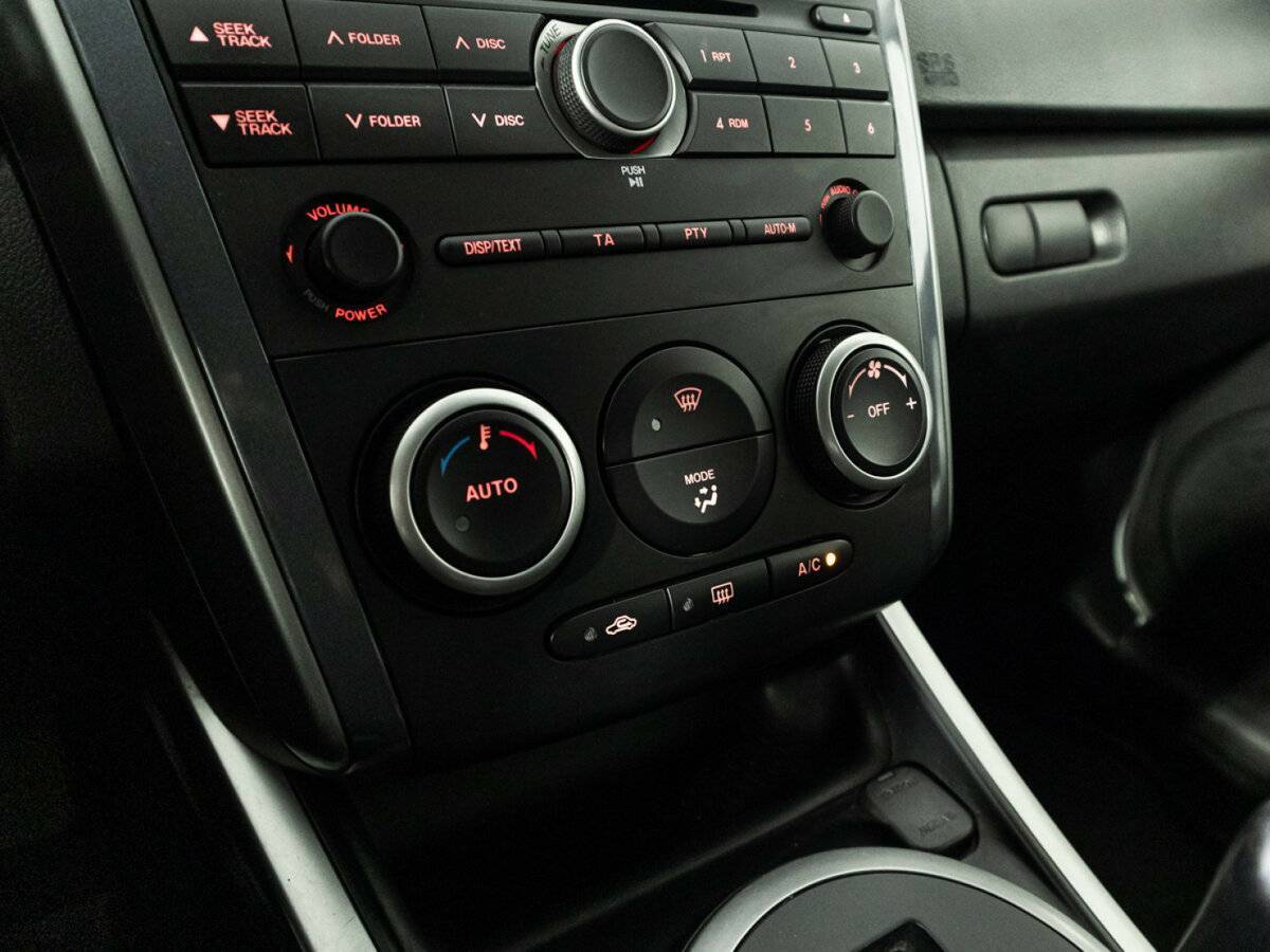 Mazda CX-7, 2011 Фото №16