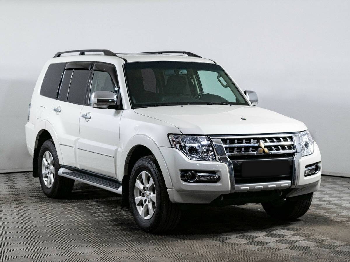 Mitsubishi Pajero, 2021 - 56 000 км. | Фото №3