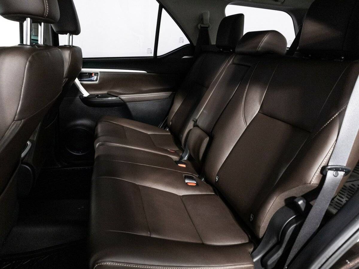 Toyota Fortuner, 2017 Фото №10
