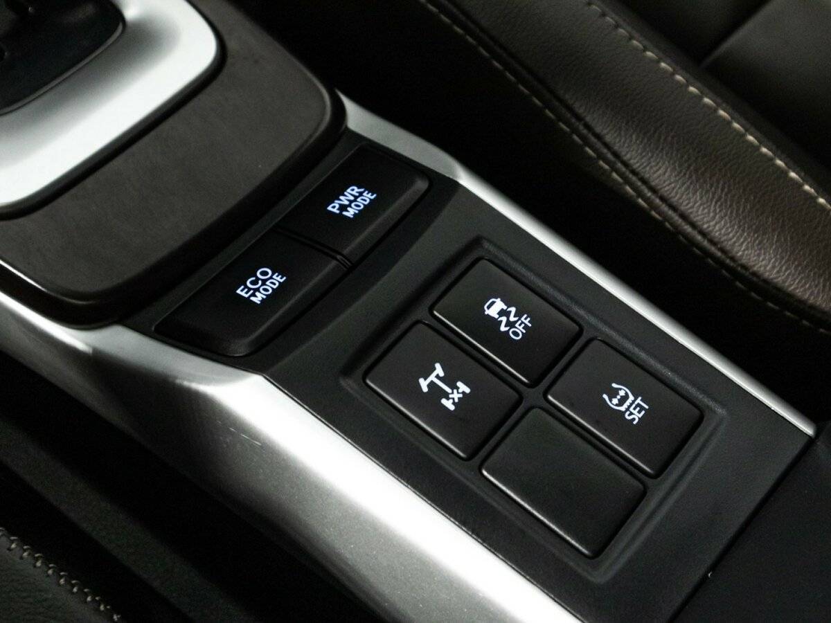 Toyota Fortuner, 2017 Фото №20