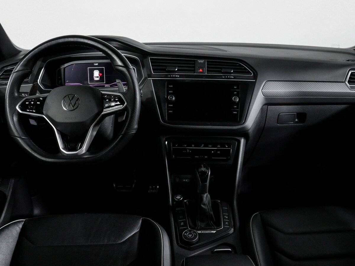 Volkswagen Tiguan, 2021 Фото №10