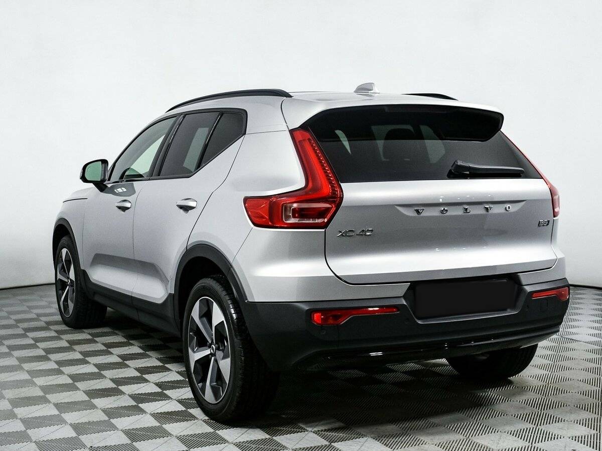 Volvo XC40, 2023 - 1 500 км. | Фото №7