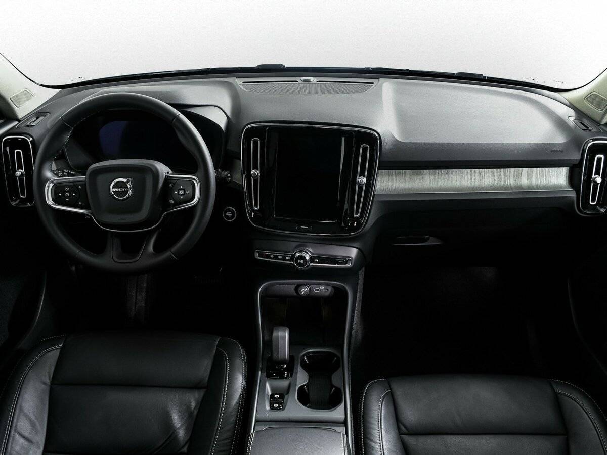 Volvo XC40, 2023 Фото №11