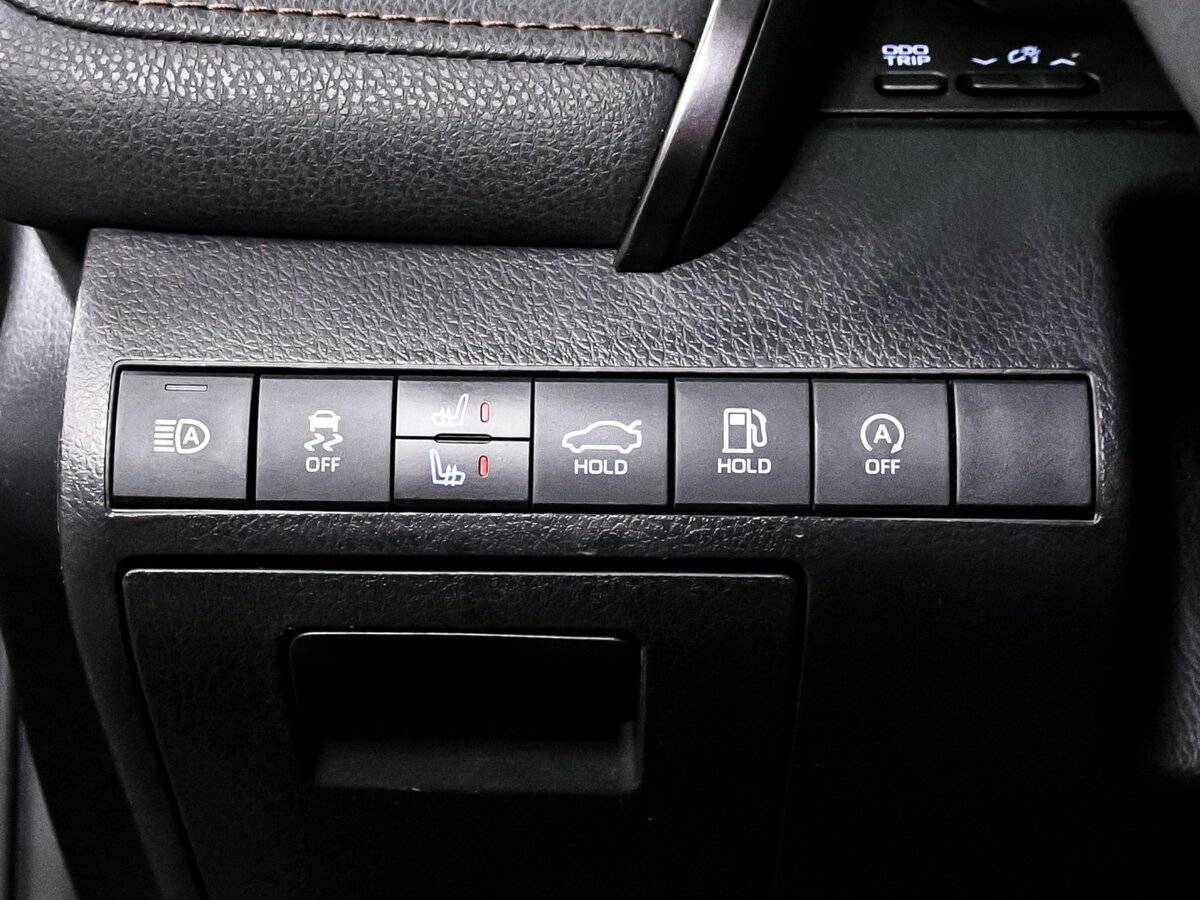 Toyota Camry, 2023 Фото №21