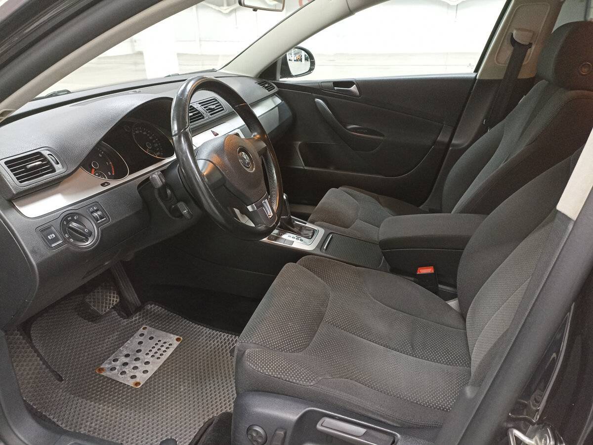 Volkswagen Passat, 2010 Фото №16