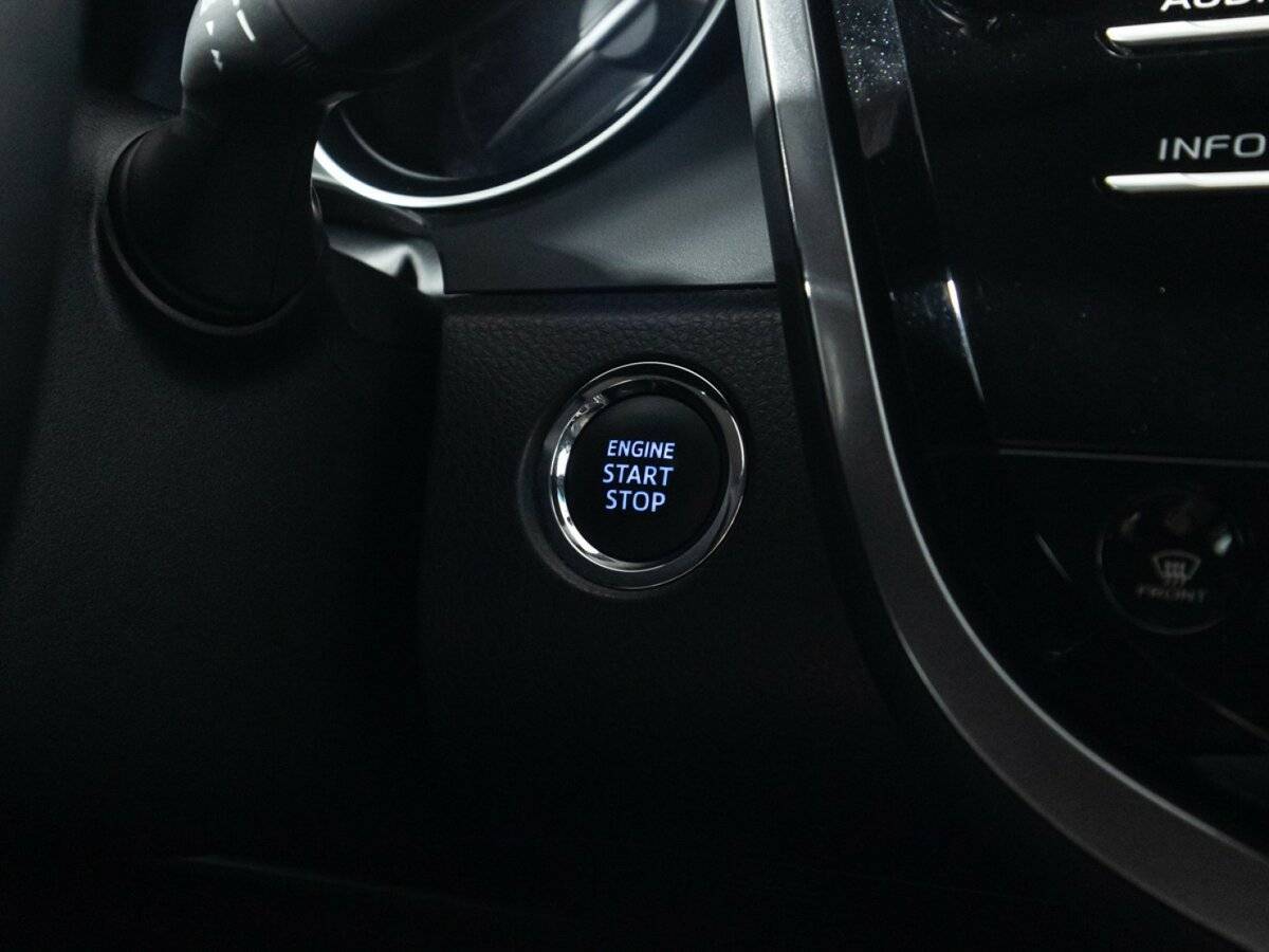 Toyota Camry, 2019 Фото №17