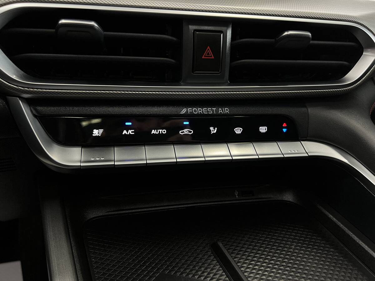 Changan UNI-T, 2023 Фото №17