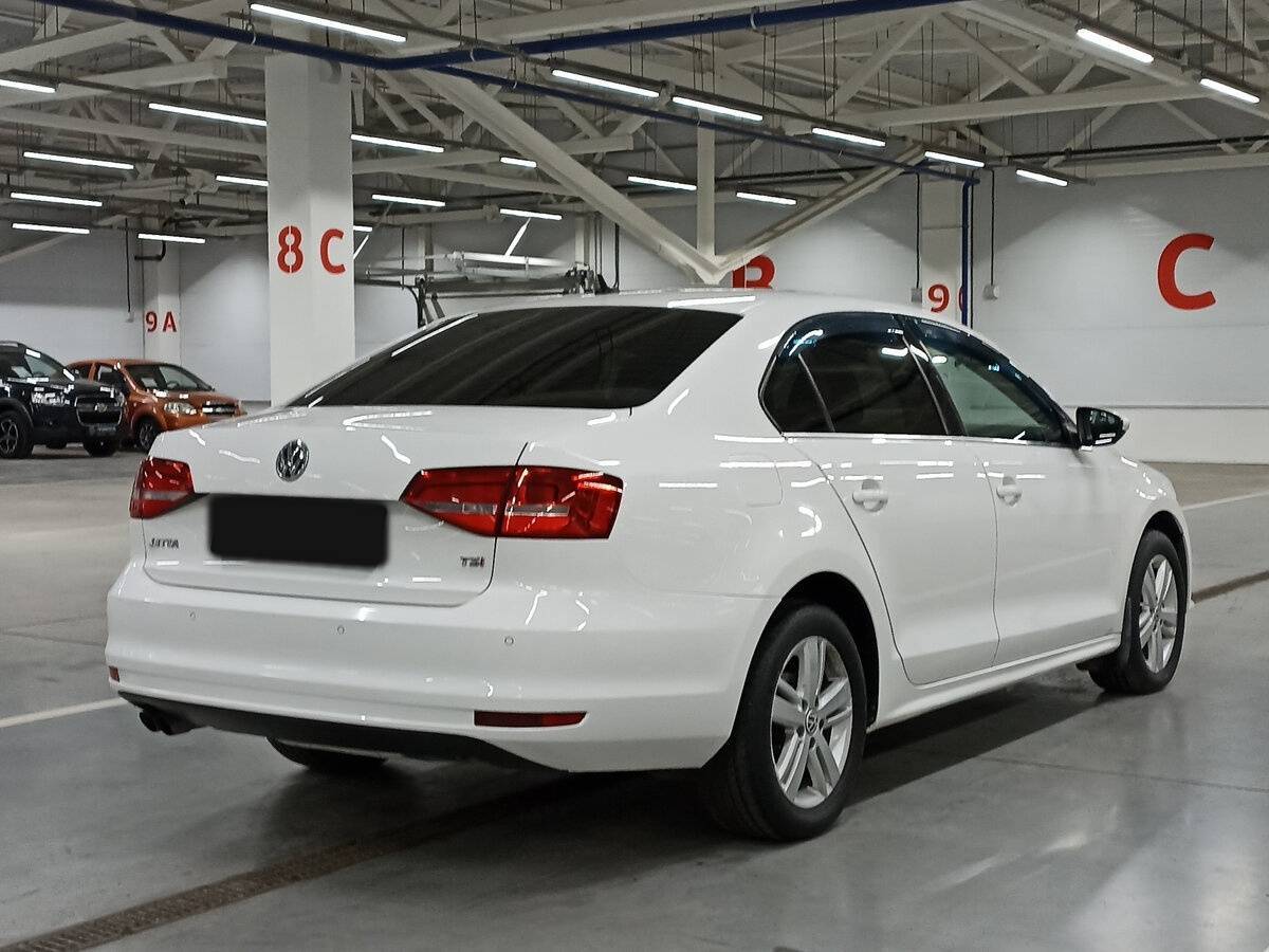 Volkswagen Jetta, 2015 Фото №5