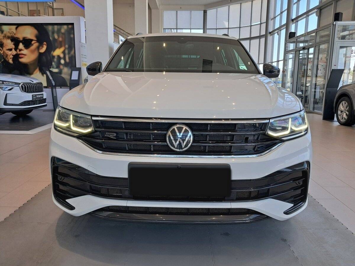 Volkswagen Tiguan, 2021 - 78 698 км. | Фото №2