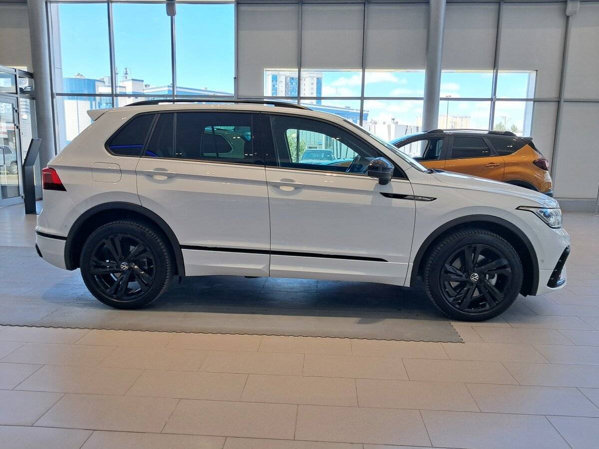 Volkswagen Tiguan, 2021 - 78 698 км. | Фото №4