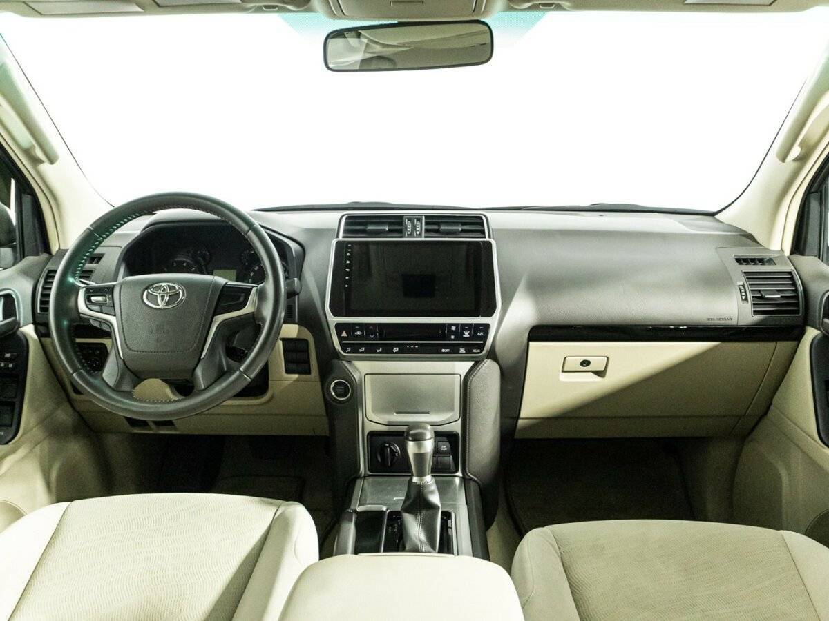 Toyota Land Cruiser Prado, 2022 Фото №13