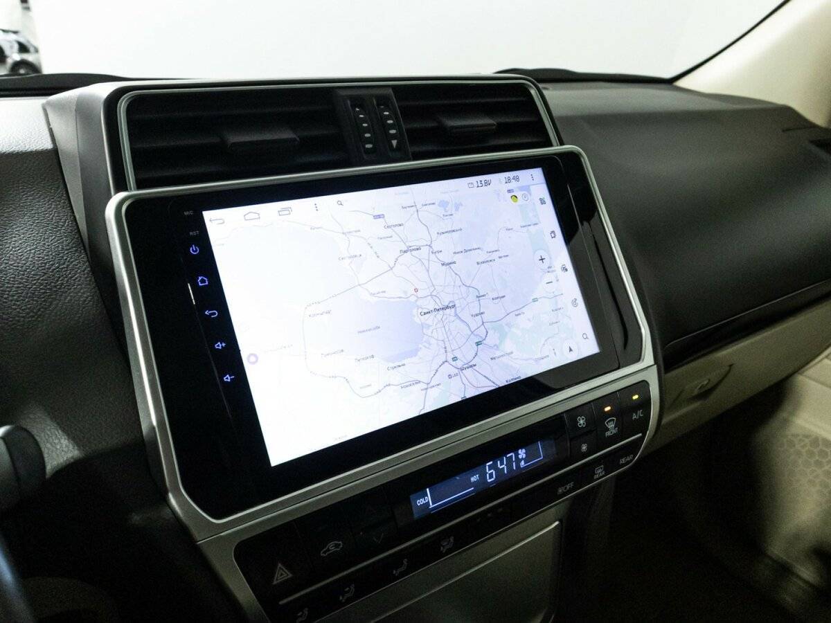 Toyota Land Cruiser Prado, 2022 Фото №16