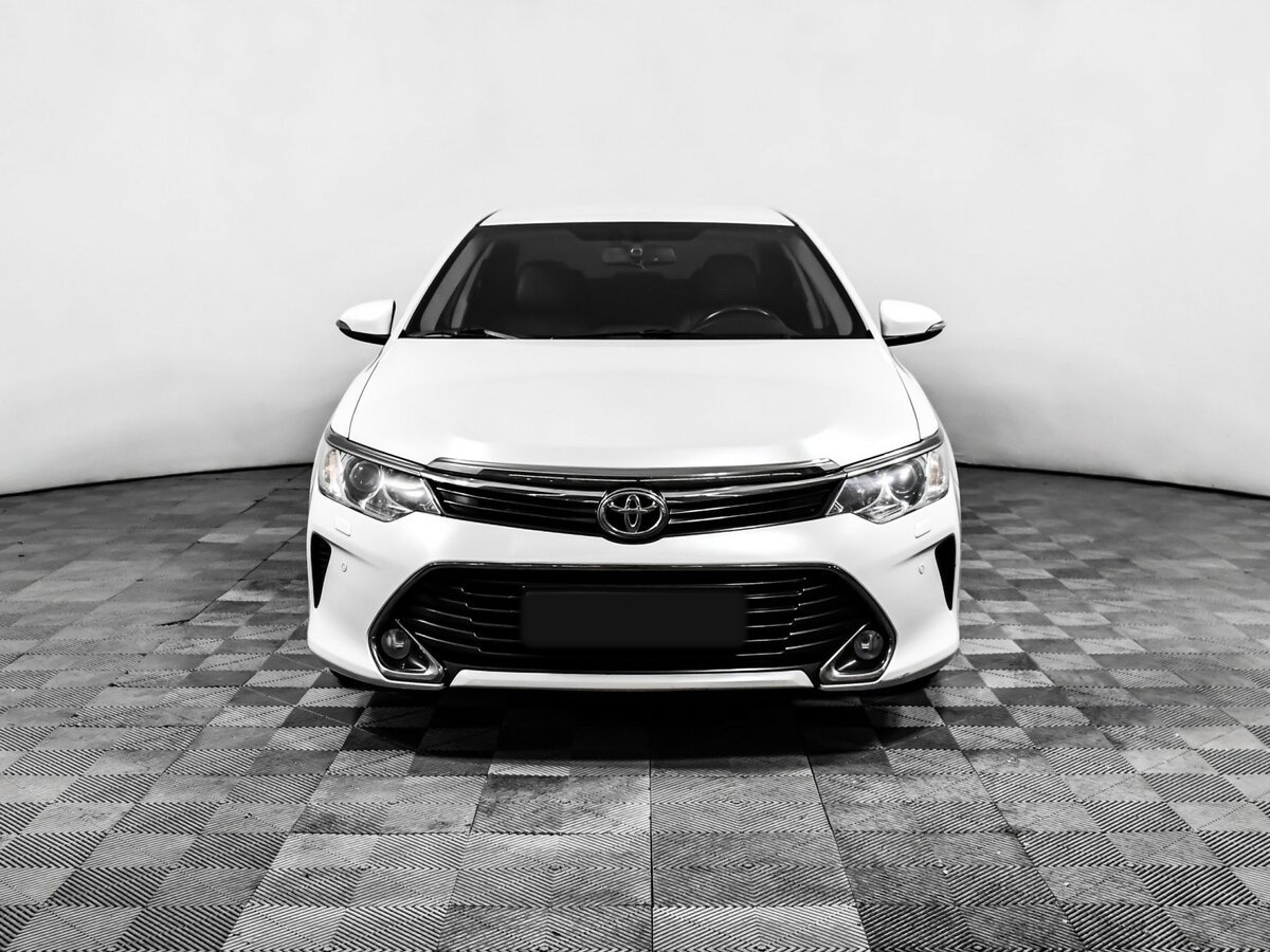 Toyota Camry VII (XV50) Рестайлинг, 2016 - 109 000 км. | Фото №2