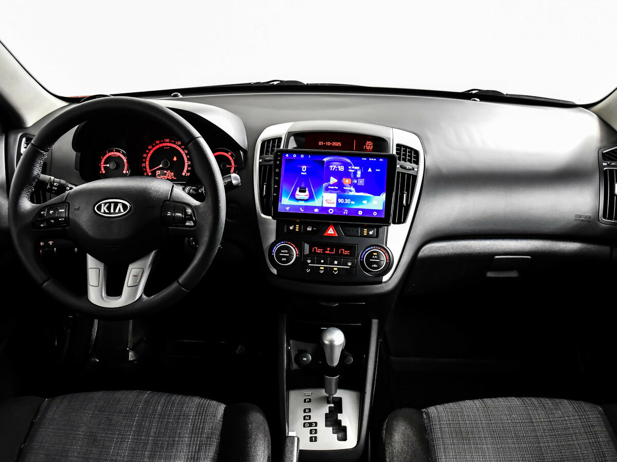 Kia Ceed I Рестайлинг, 2011 Фото №9