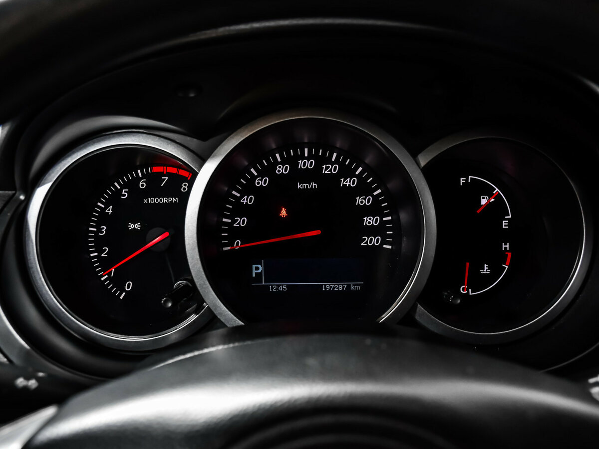 Suzuki Grand Vitara II Рестайлинг, 2010 Фото №9