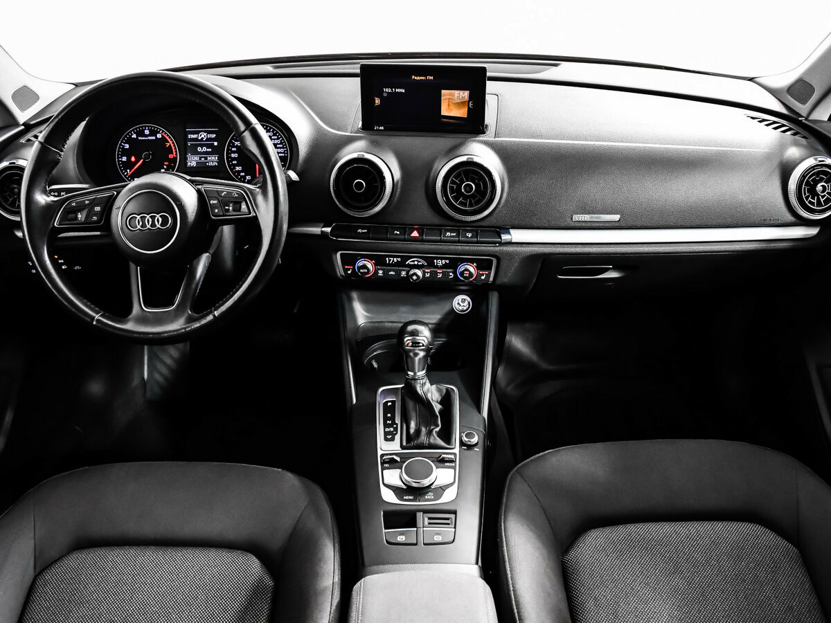 Audi A3 III (8V) Рестайлинг, 2017 Фото №10