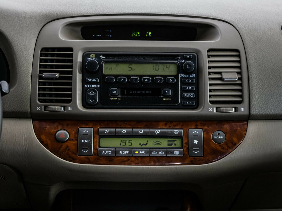 Toyota Camry V (XV30), 2003 Фото №9