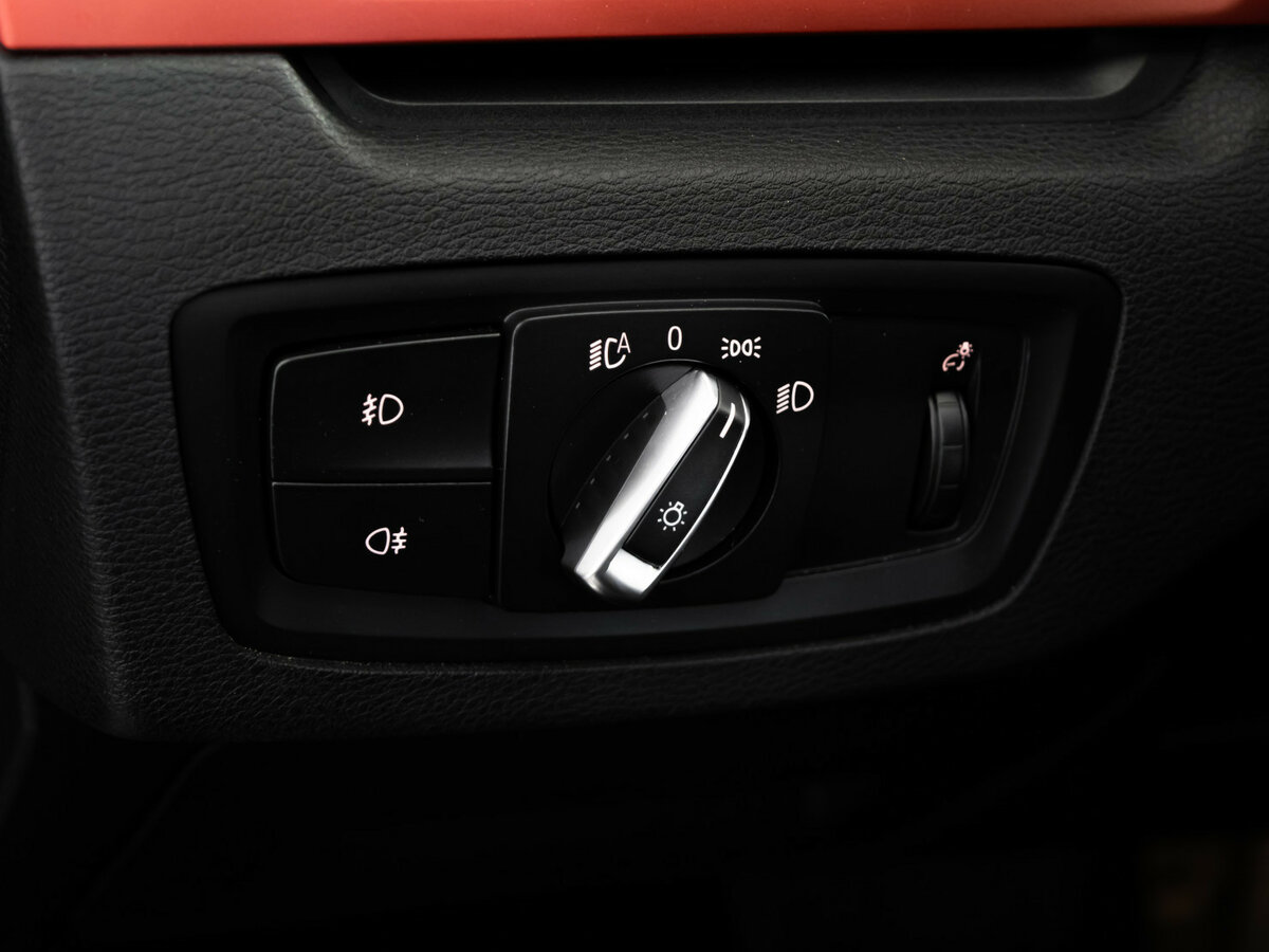 BMW X1 20i xDrive II (F48), 2017 Фото №24