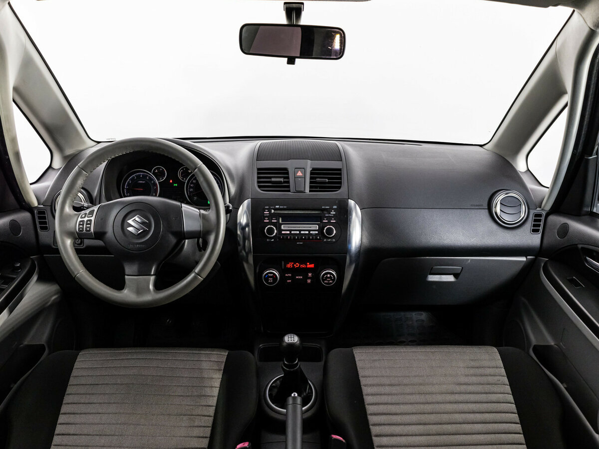 Suzuki SX4 I (Classic) Рестайлинг, 2010 Фото №10